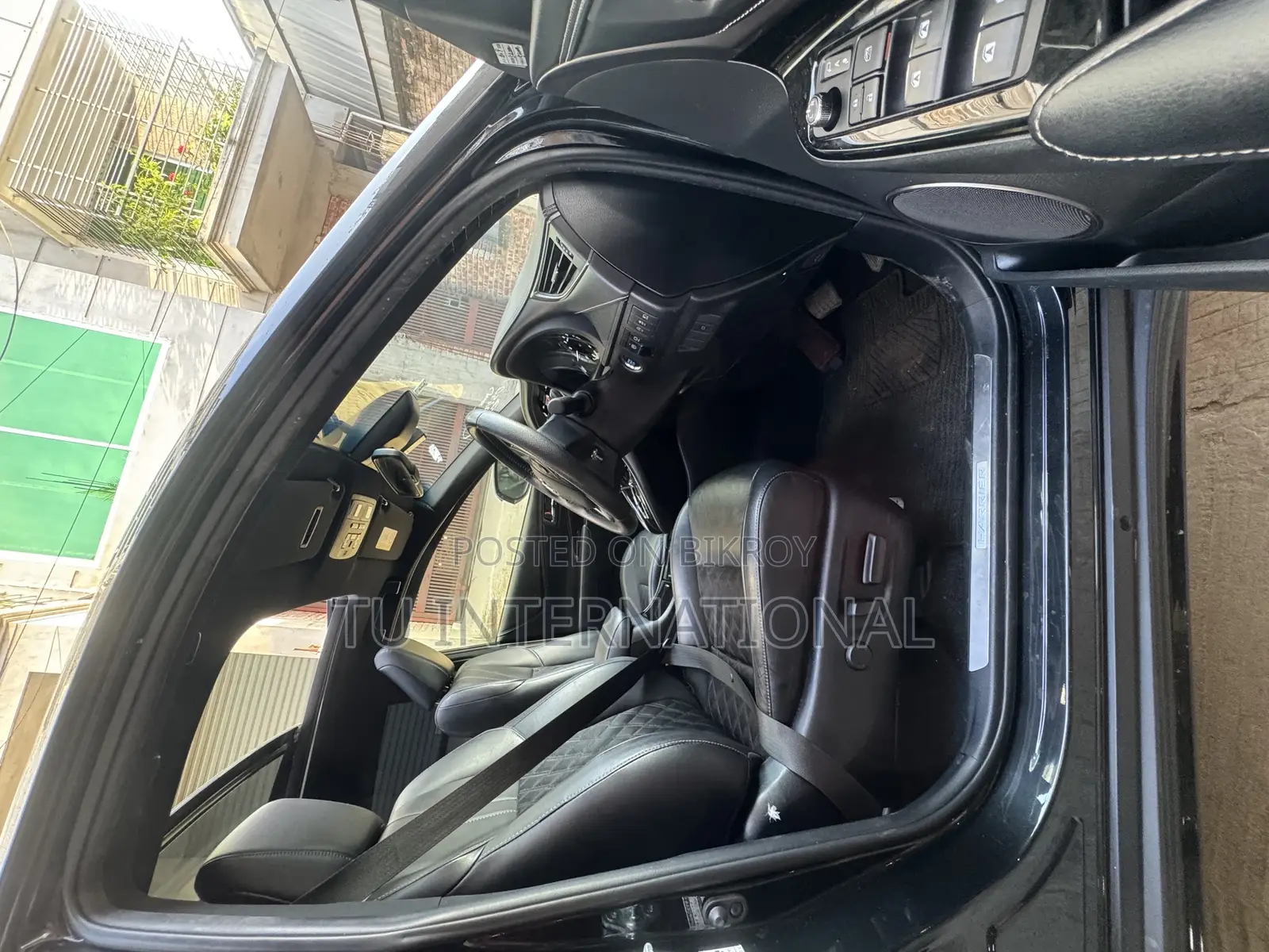 Toyota Harrier PREMIUM NON HV 2020