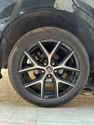 Toyota Harrier PREMIUM NON HV 2020