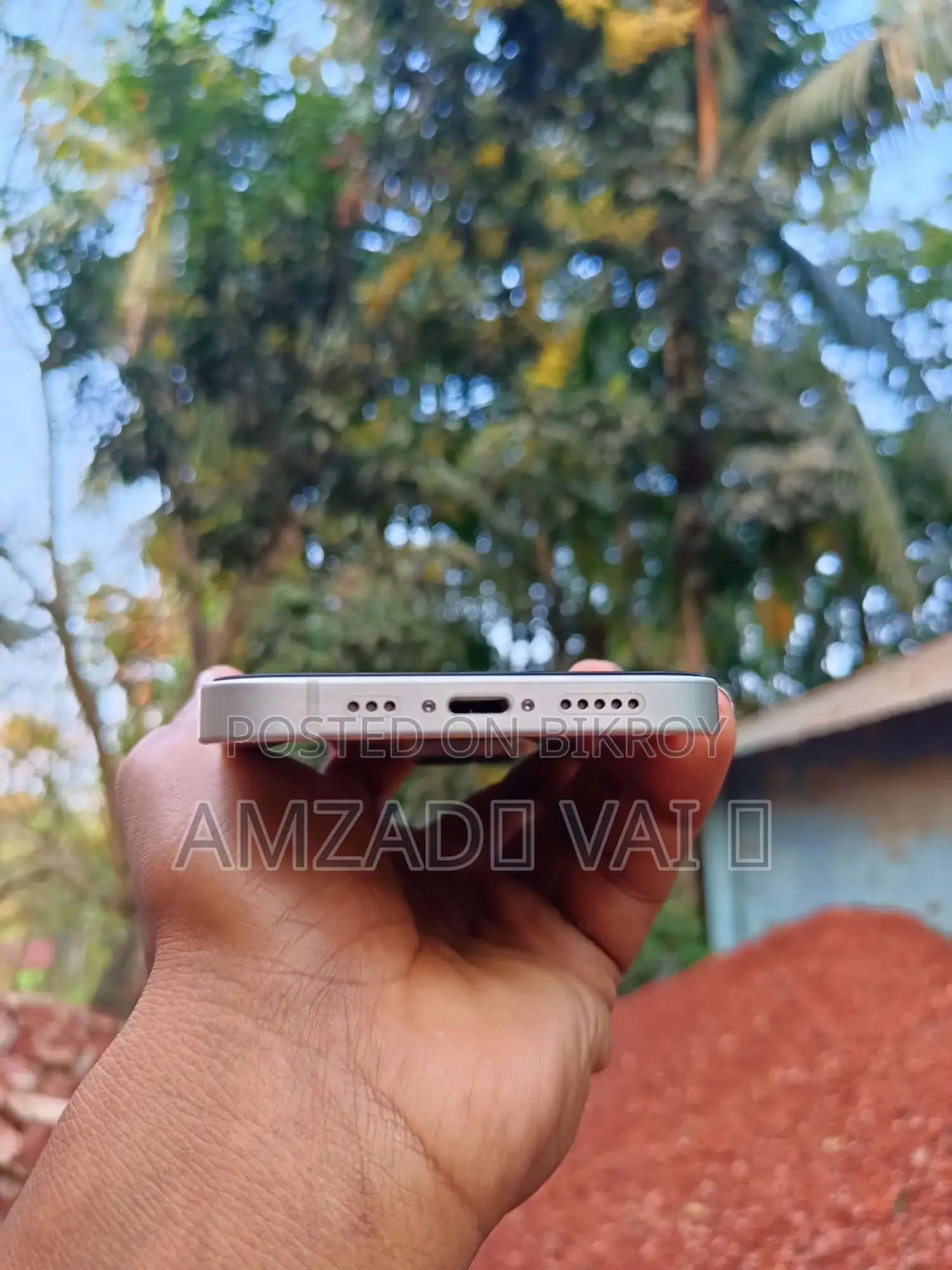 Apple iPhone 14 . (Used)