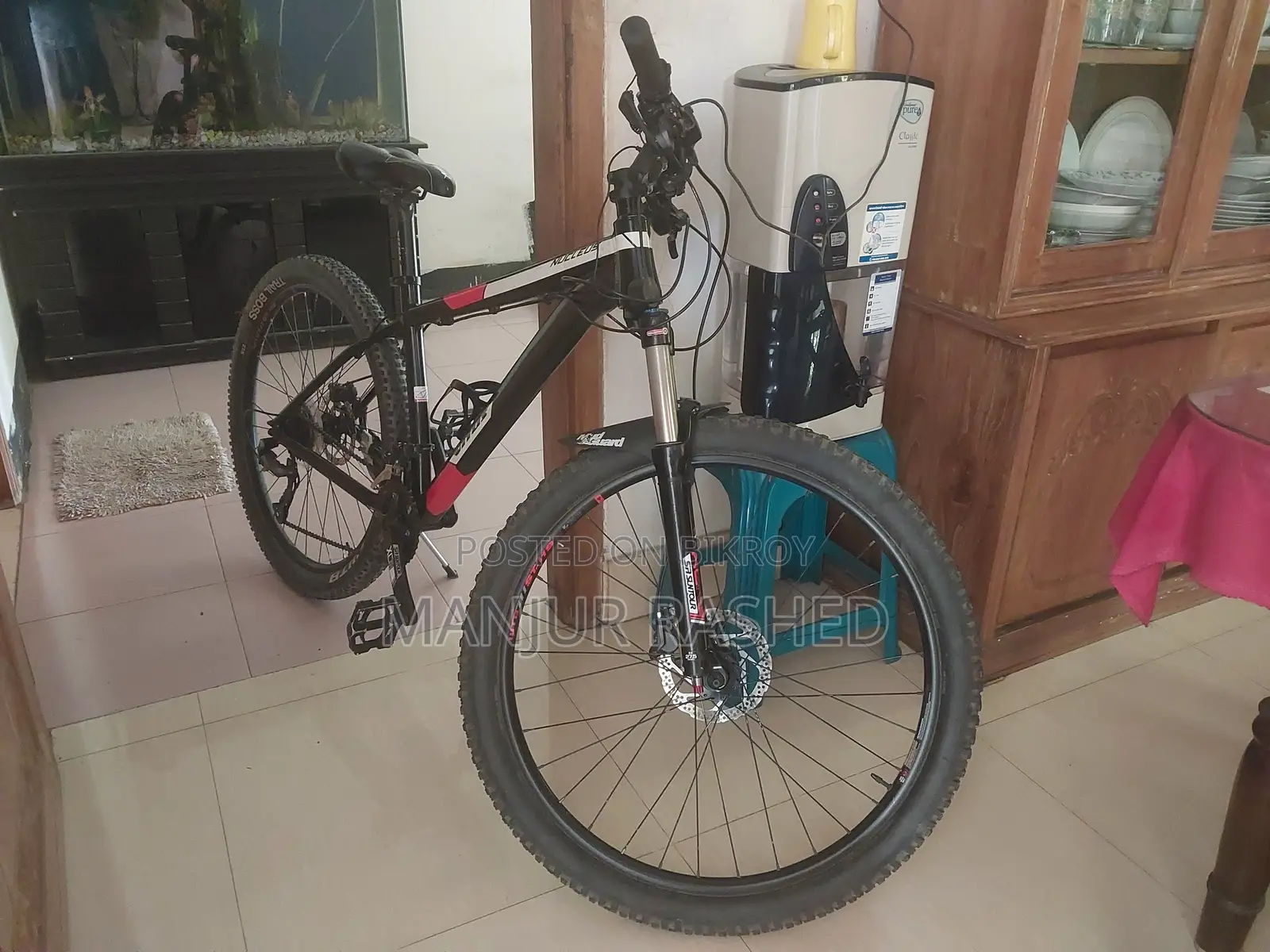 Vitus Nucleus 27.5 / Air Suspension 120mm Oil Disk Brake