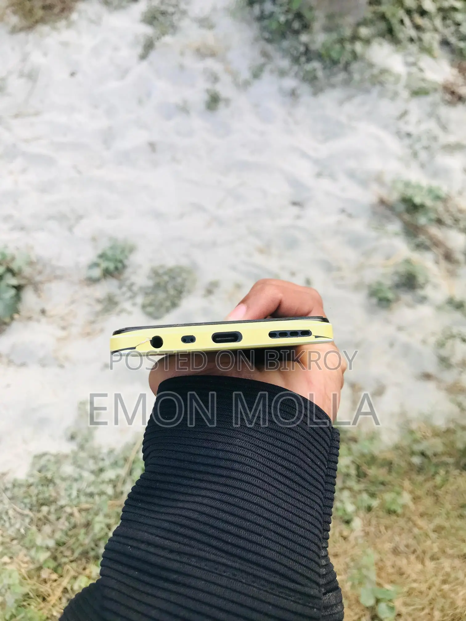 Realme V30 5G (Used)