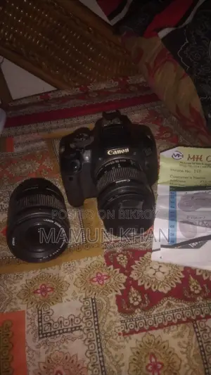 canon camera 700d
