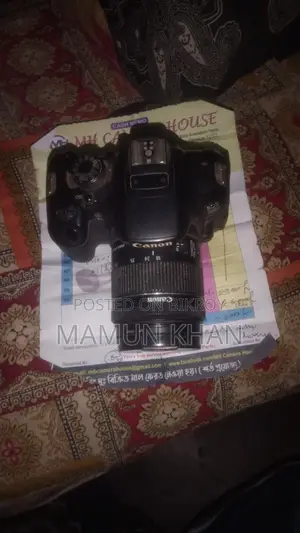 canon camera 700d