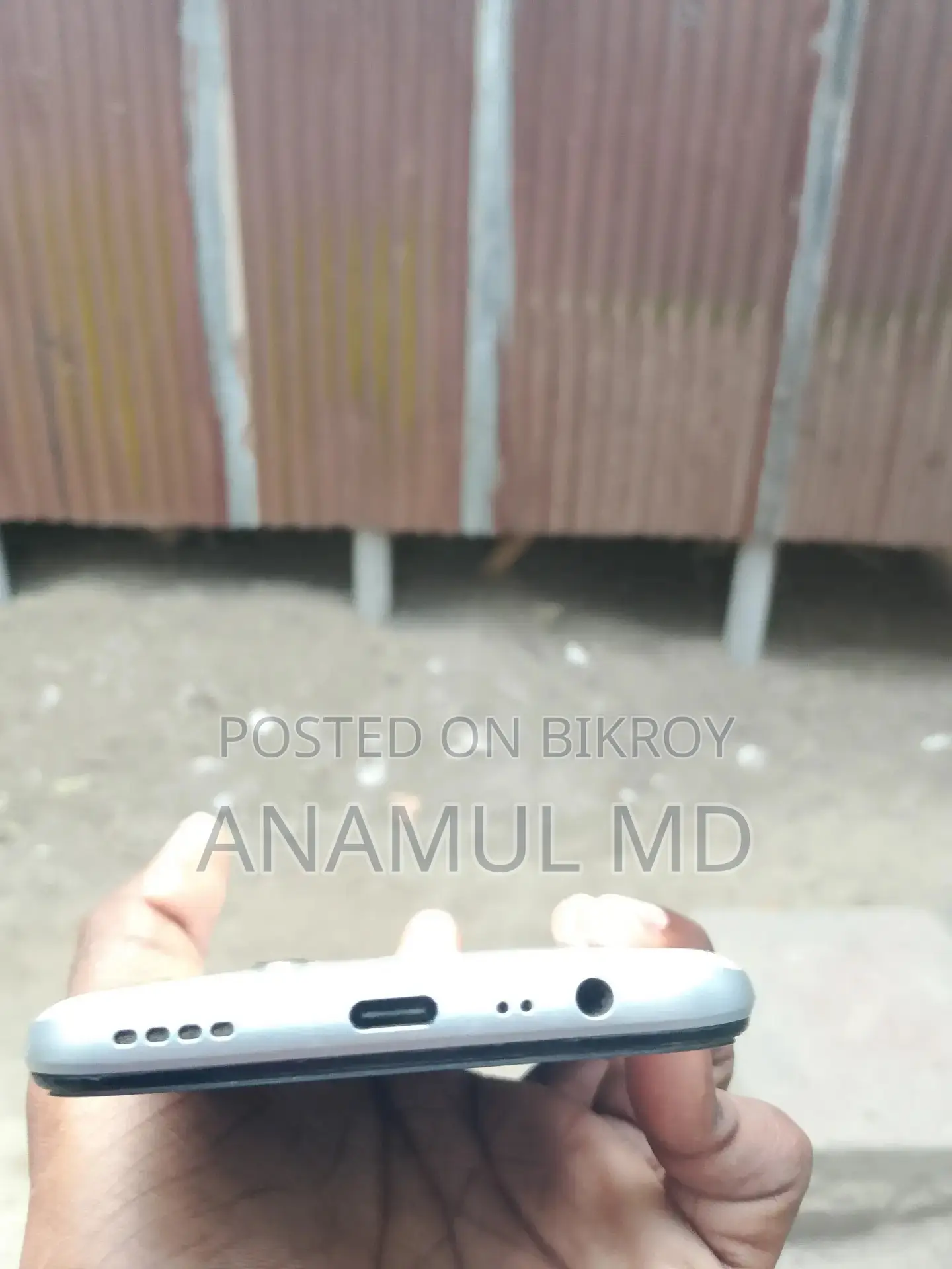Realme 6i . (Used)