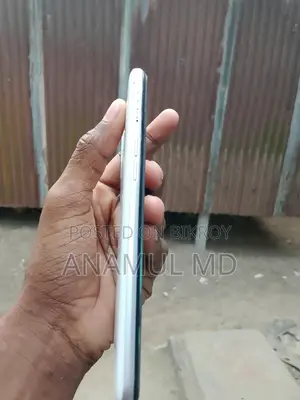 Realme 6i . (Used)
