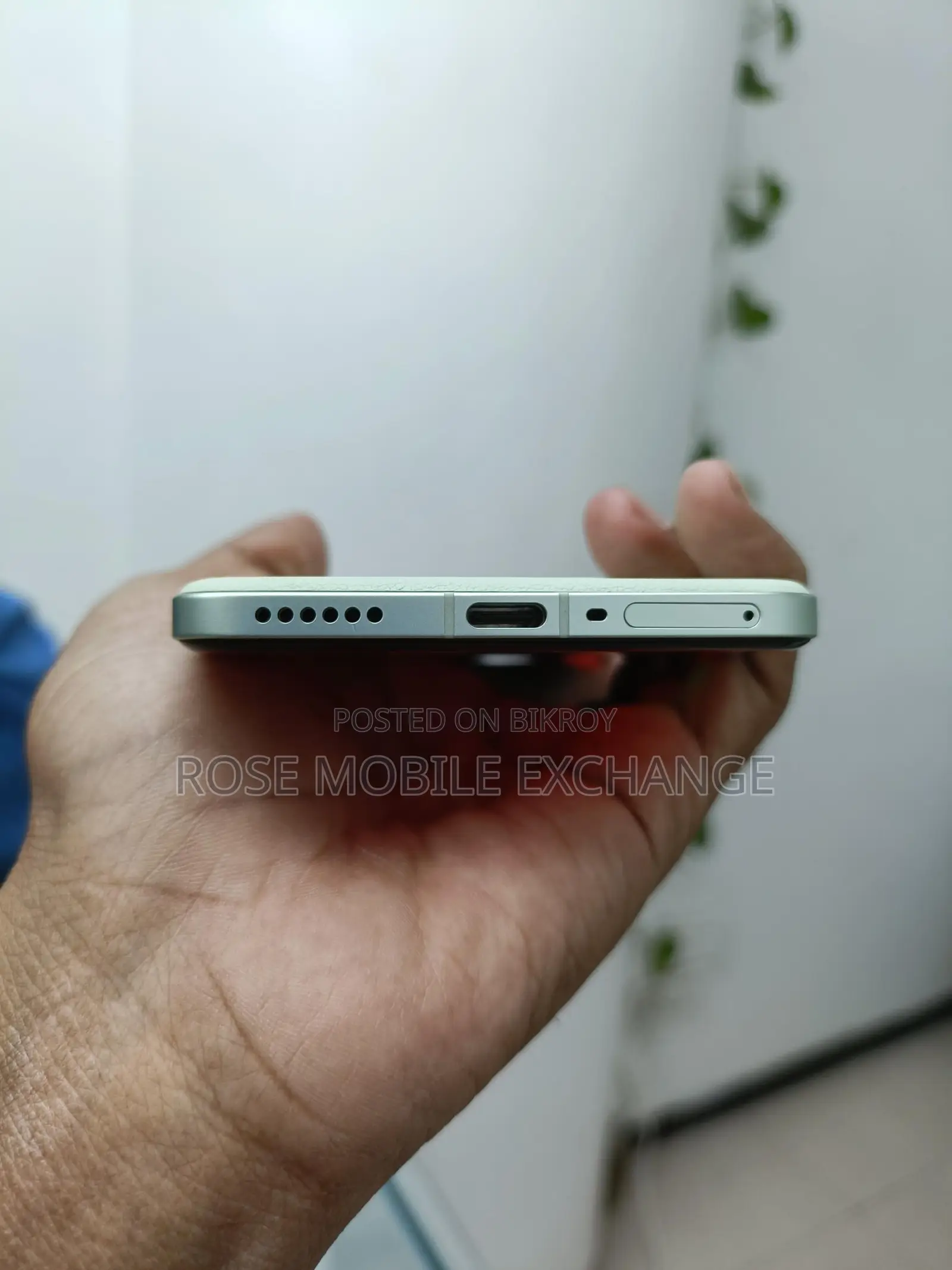 Xiaomi civi 14 8/256 (Used)