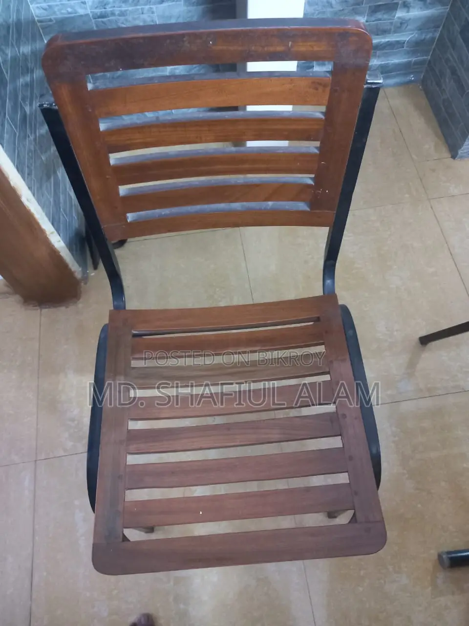 Dining Table And 6 Nos Chair