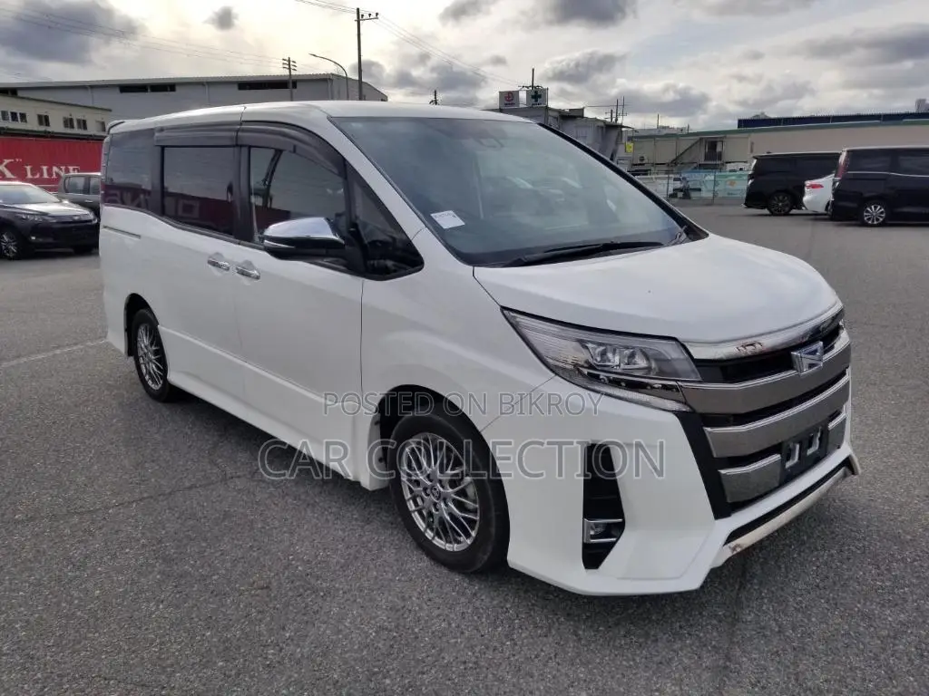 Toyota Noah Wxb Hybrid Pearl 2021