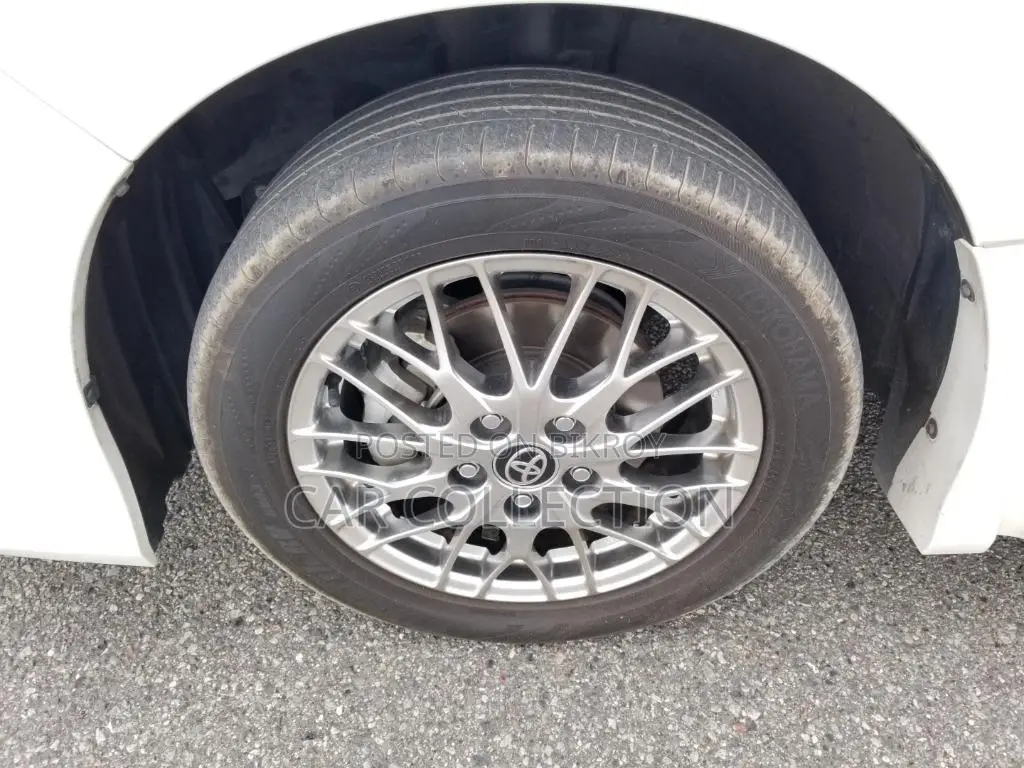 Toyota Noah Wxb Hybrid Pearl 2021