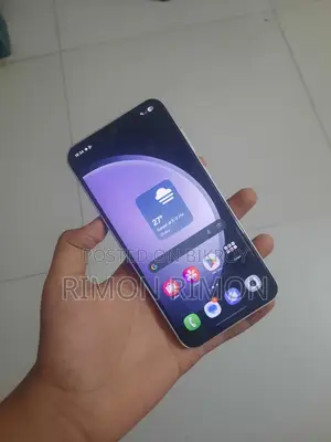 Samsung Galaxy S23 FE . (Used)