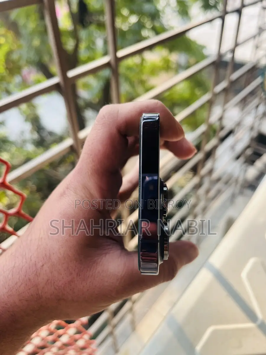 Apple iPhone 14 Pro ইউএসএ ভেরিয়েন্ট (ব্যবহৃত)