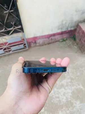Apple iPhone 13 . (Used)