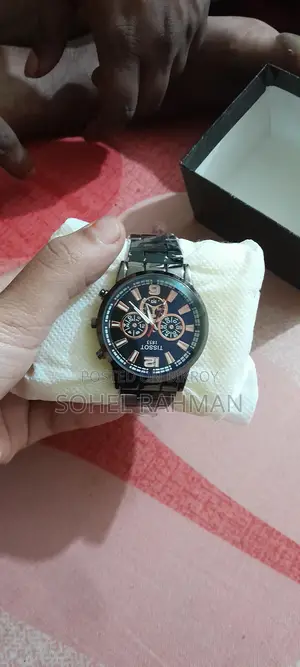 একেবারে নতুন ব্যবহার করা হয় নাই একদিনও।