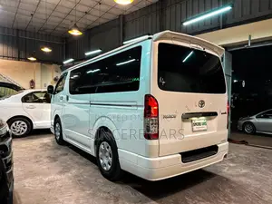 Toyota Hiace SUPER GL-PUSH-LED-4P 2022