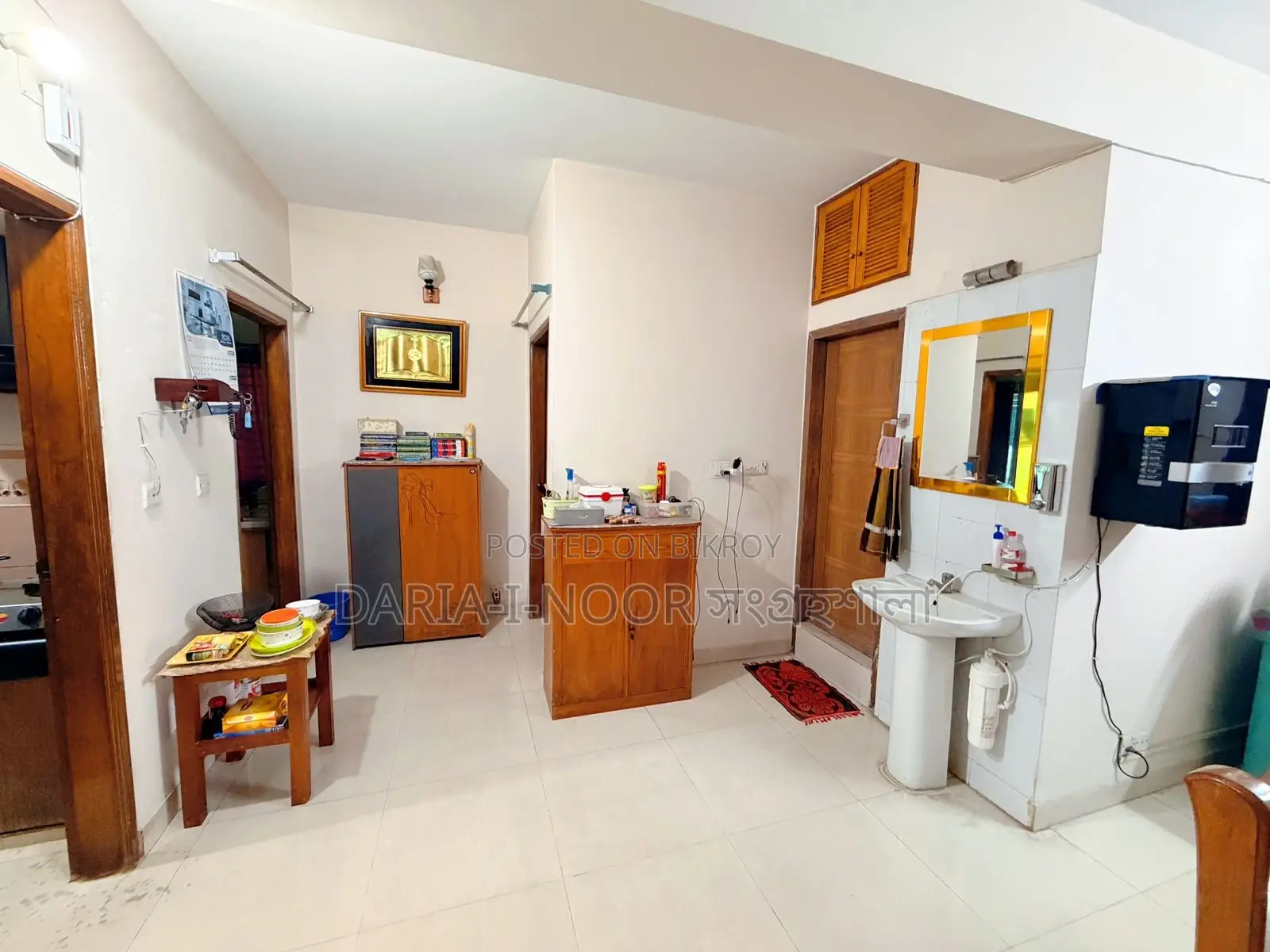 1420 SFT Flat for Sale with Parking at Lalmatia Block B, 4th Floor
