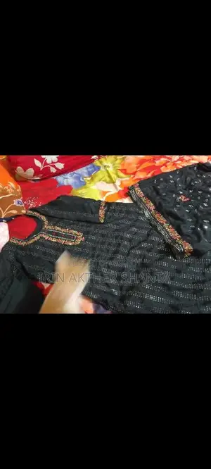 Pakistani Four-Piece Set