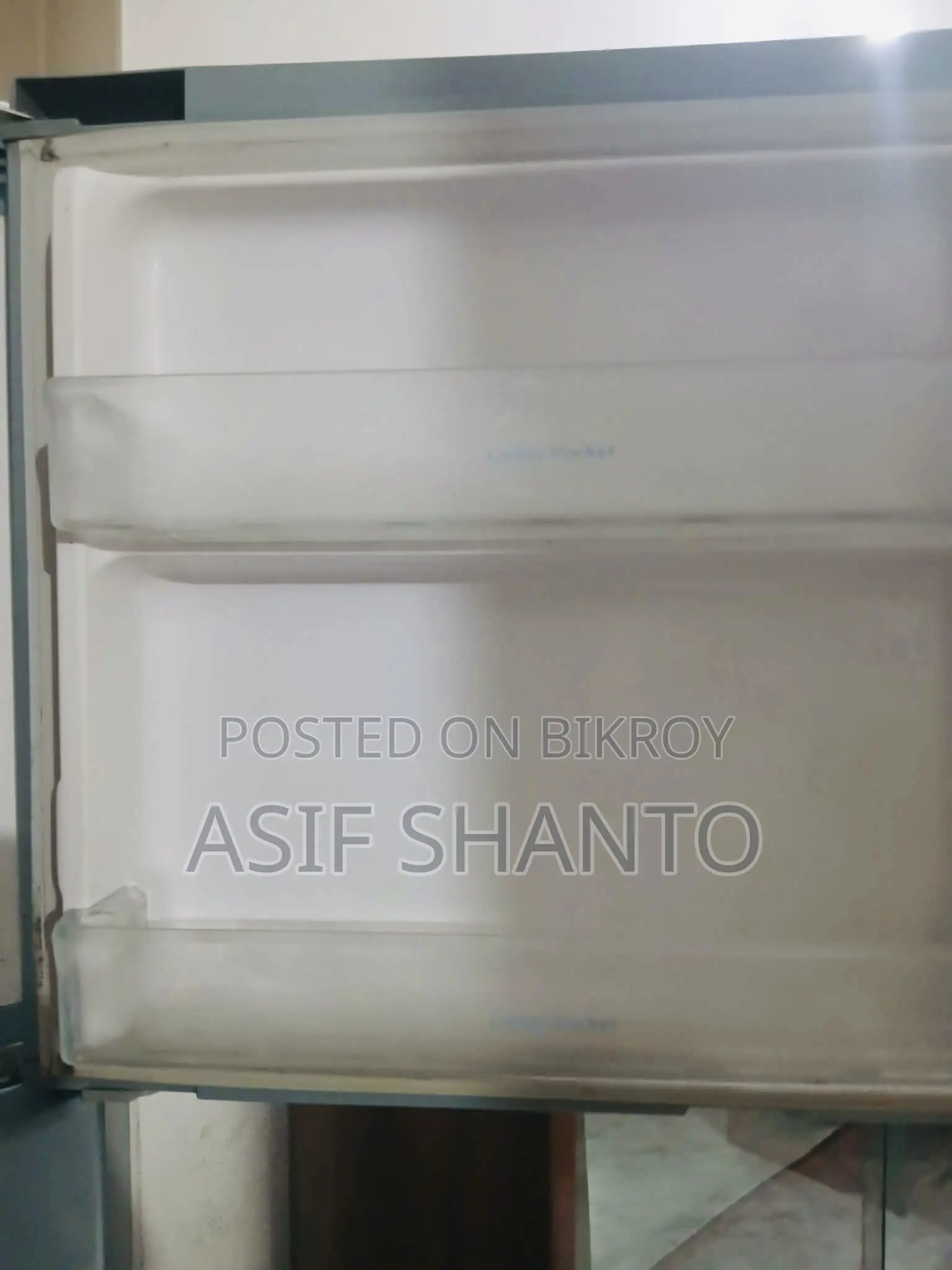 ফ্রেশ কন্ডিশনে হিটাচি ফ্রিজ