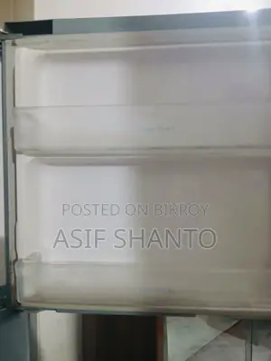 ফ্রেশ কন্ডিশনে হিটাচি ফ্রিজ