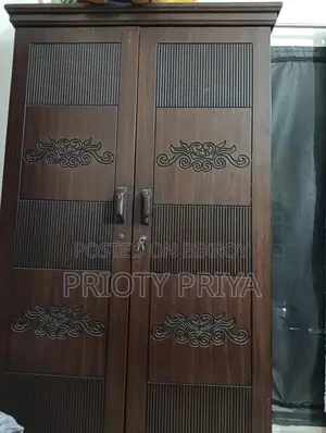 আলমারি বিক্রয় হবে
