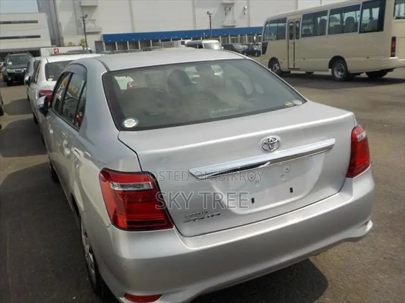 Toyota Axio Ex-package 2020
