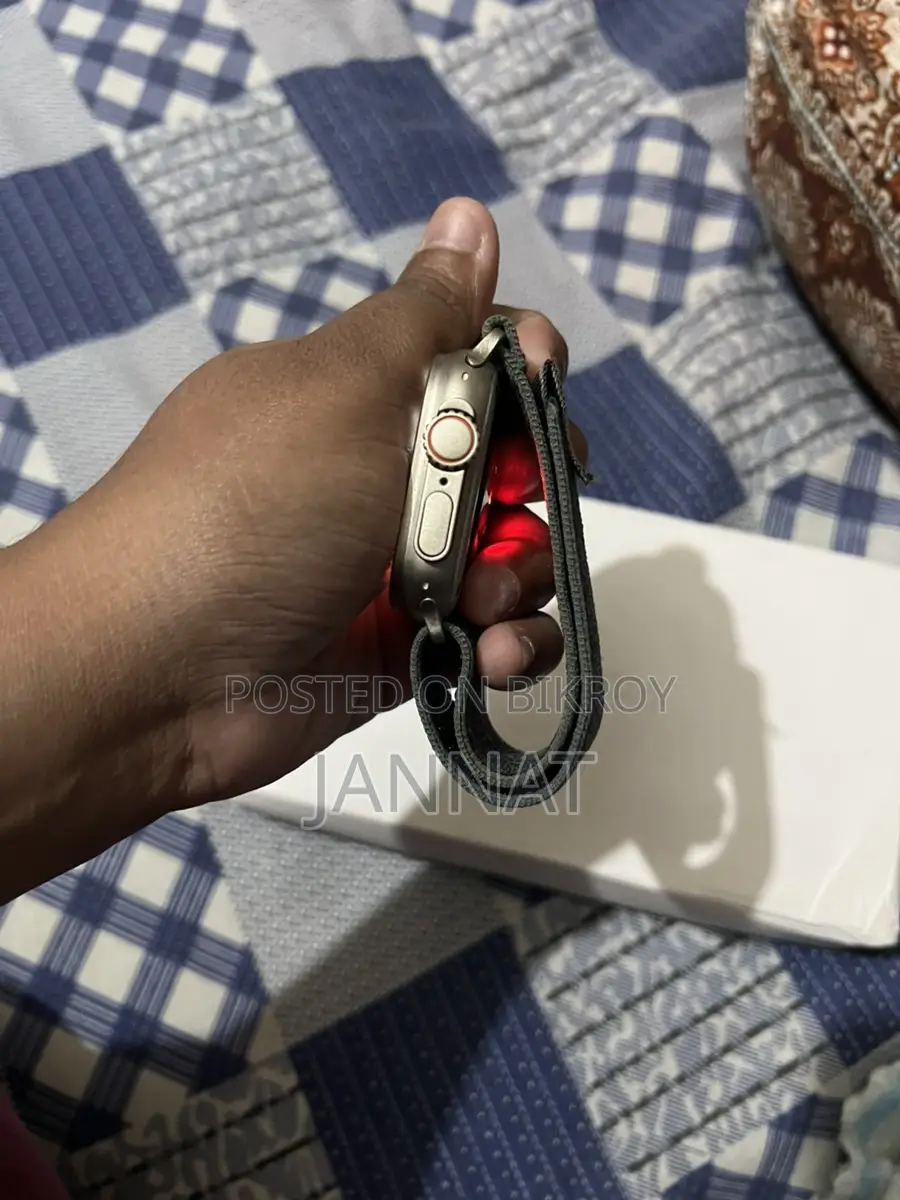 Apple Ultra Clone