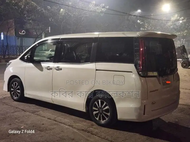 Toyota Esquire push start 2019