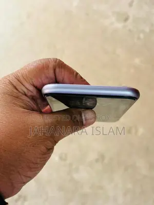 Apple iPhone 11 look like fresh (Used)