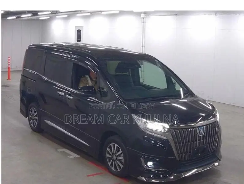 Toyota Esquire Hybrid Gi Premium 2020