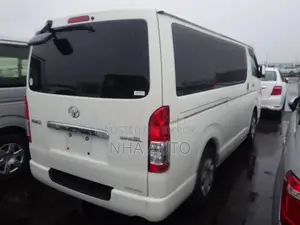 Toyota Hiace SUPER GL 2022