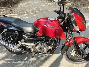 Bajaj Pulsar 150 - 2011
