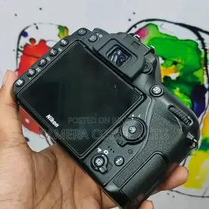 Nikon D7500 Full box available