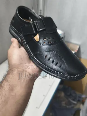 Formal shoes