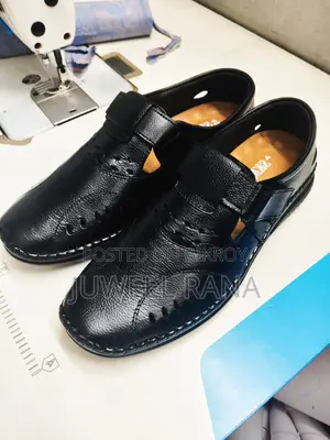 Formal shoes