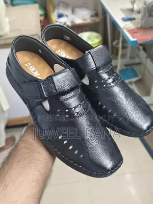 Formal shoes