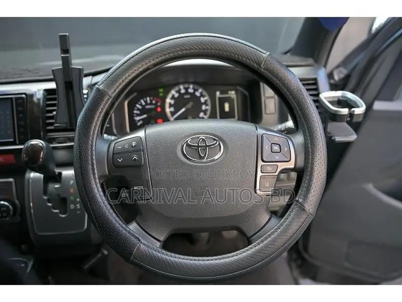 Toyota Hiace SUPER GL DARK PRIME 2021