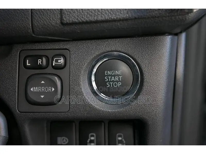Toyota Hiace SUPER GL DARK PRIME 2021