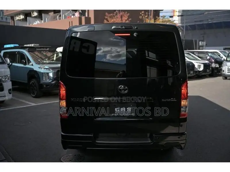 Toyota Hiace SUPER GL DARK PRIME 2021
