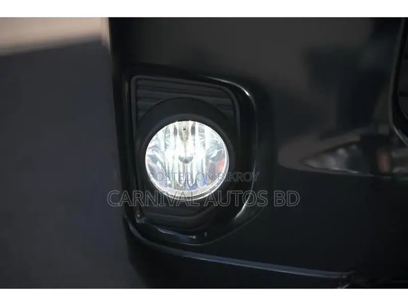 Toyota Hiace SUPER GL DARK PRIME 2021