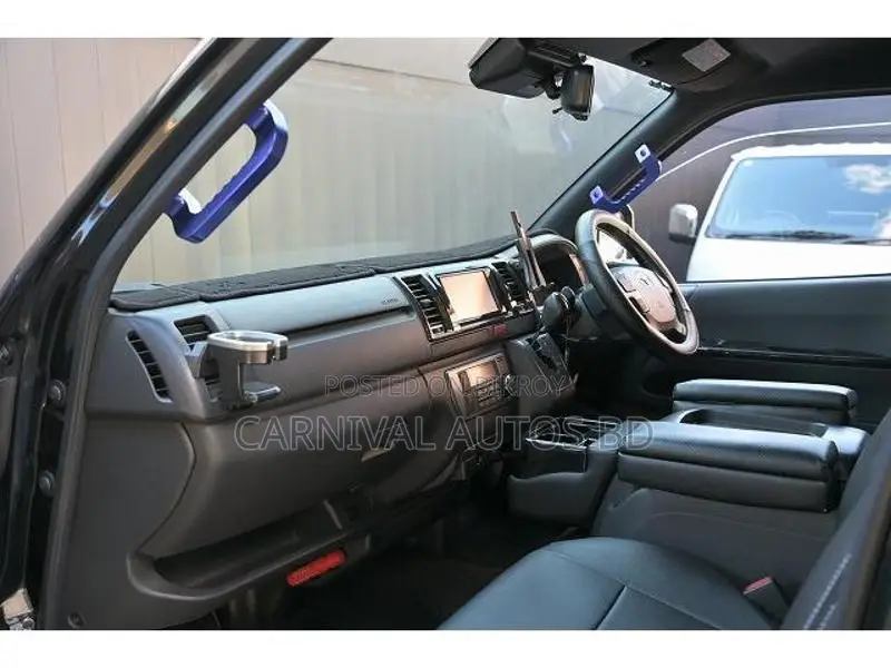 Toyota Hiace SUPER GL DARK PRIME 2021