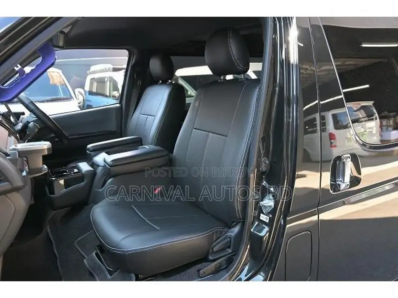 Toyota Hiace SUPER GL DARK PRIME 2021