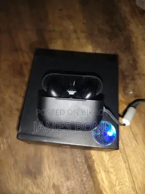 Apple Airpods (2nd Generation)