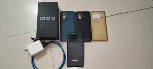 iQOO Z9 turbo-12/256 (Used)