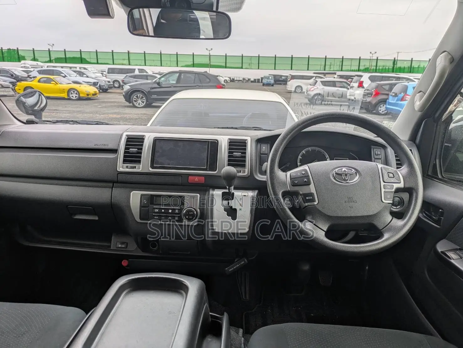 Toyota Hiace SUPER GL PUSH 2021