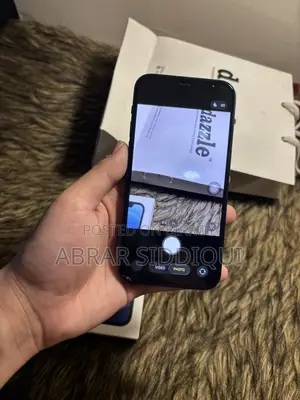 Apple iPhone 12 (Used)