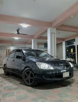 Mitsubishi Lancer 2005