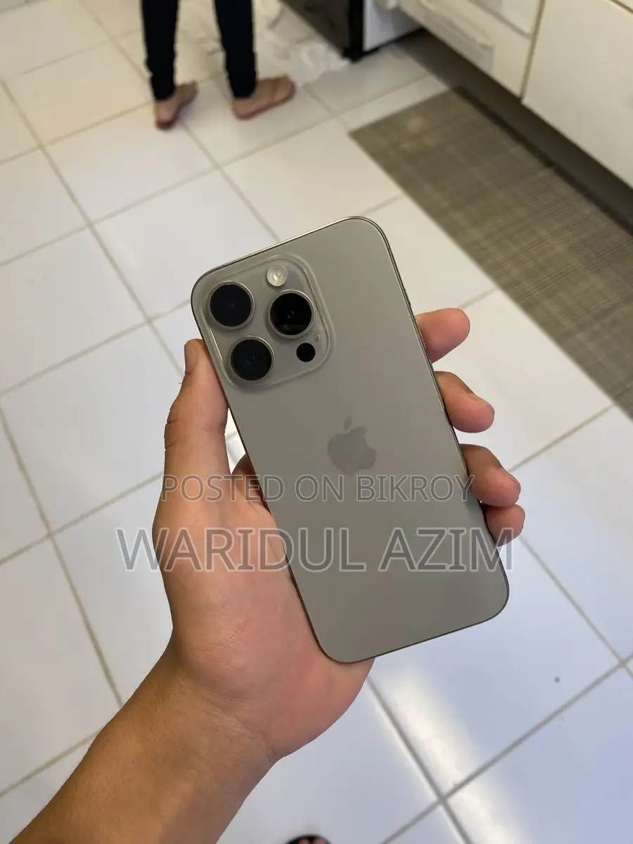 Apple iPhone 16 Pro Max (ব্যবহৃত)
