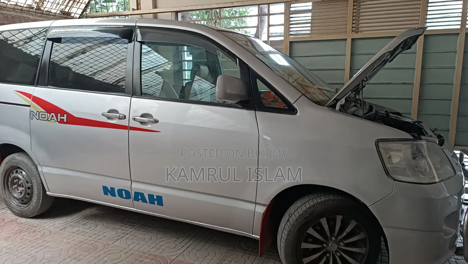 Car available for monthly rental