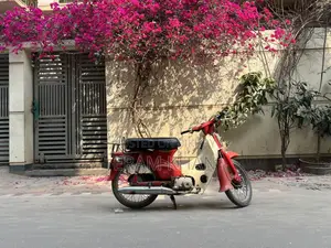 হোন্ডা সুপার কাব ১৯৯০