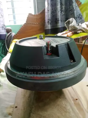 Pair of 4x4 Speakers For Sale