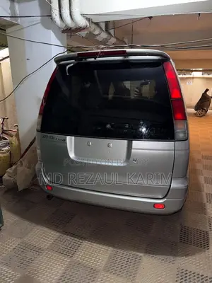 Toyota Noah Super Extra Edition 2001